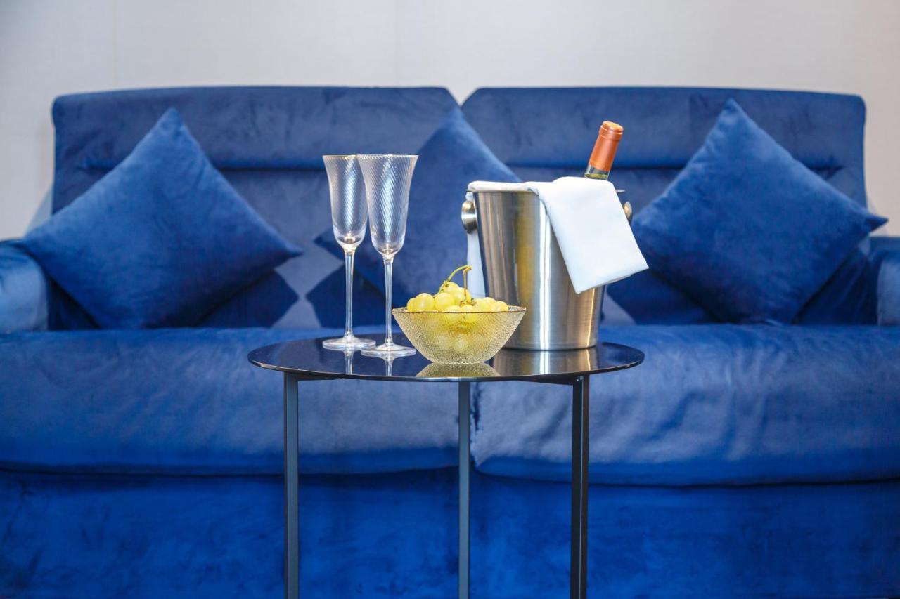 Dimora Doria D'Angri Bed and Breakfast Νάπολη Εξωτερικό φωτογραφία